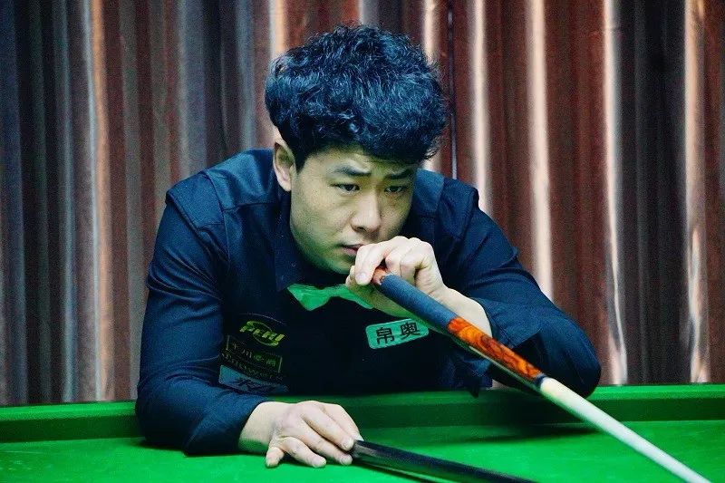 受超级明星 受超级明星